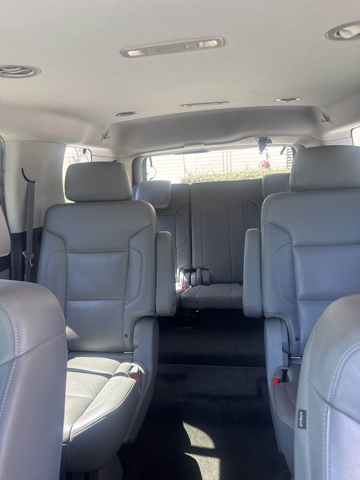2017 Chevrolet Tahoe LT photo 10