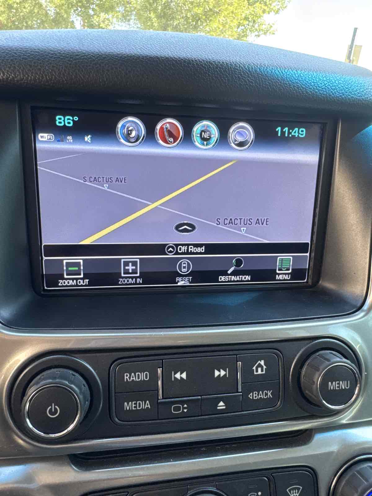 2017 Chevrolet Tahoe LT photo 16