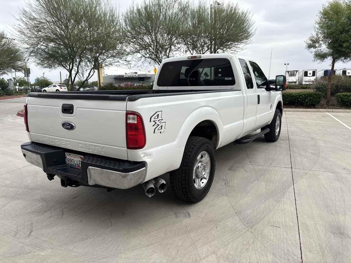 2016 Ford F-250 XLT photo 5