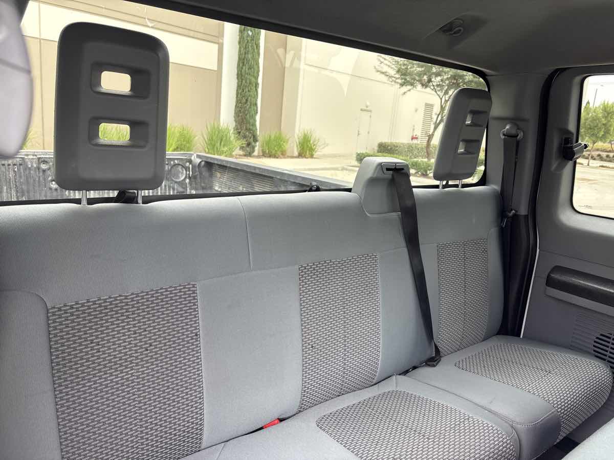 2016 Ford F-250 XLT photo 12