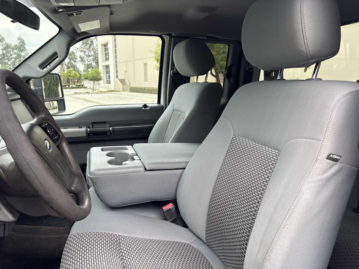 2016 Ford F-250 XLT photo 14