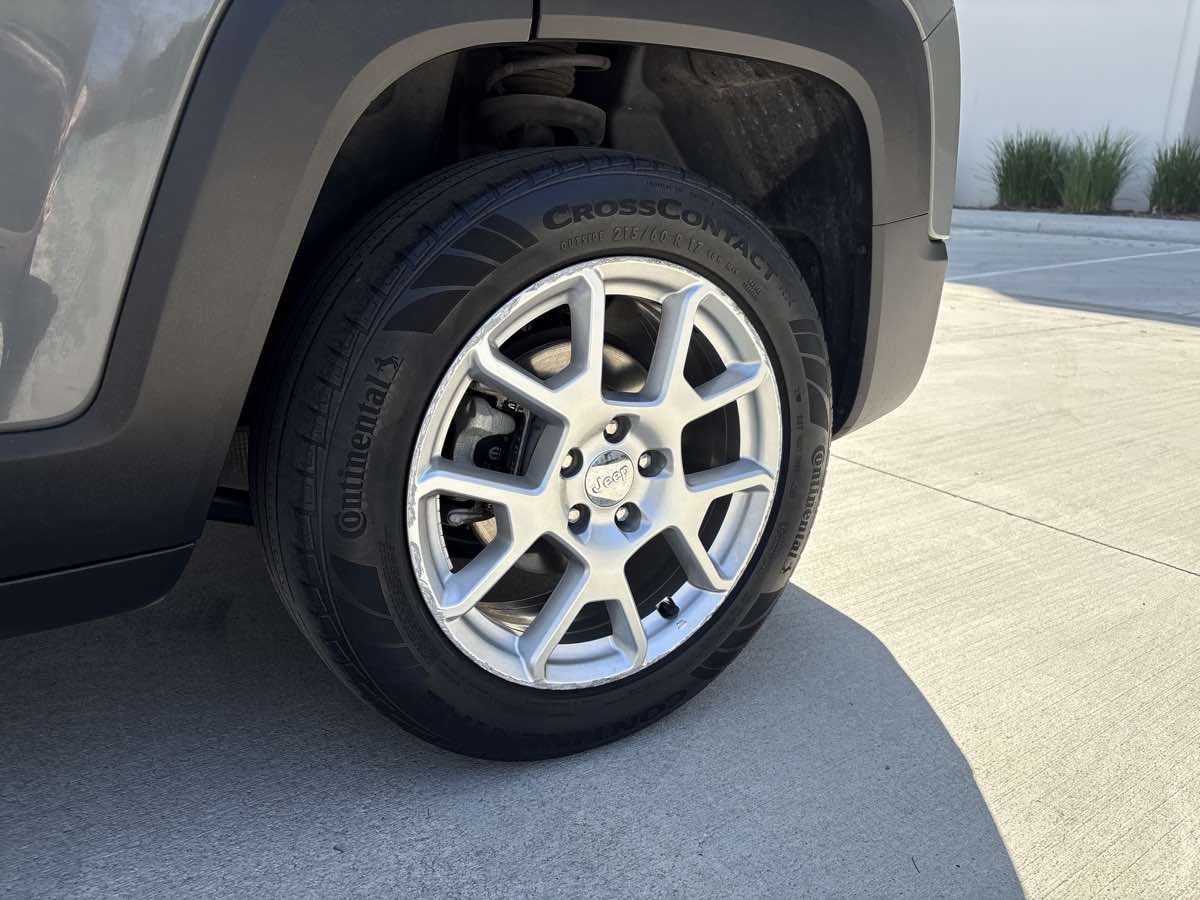2021 Jeep Renegade Latitude photo 8