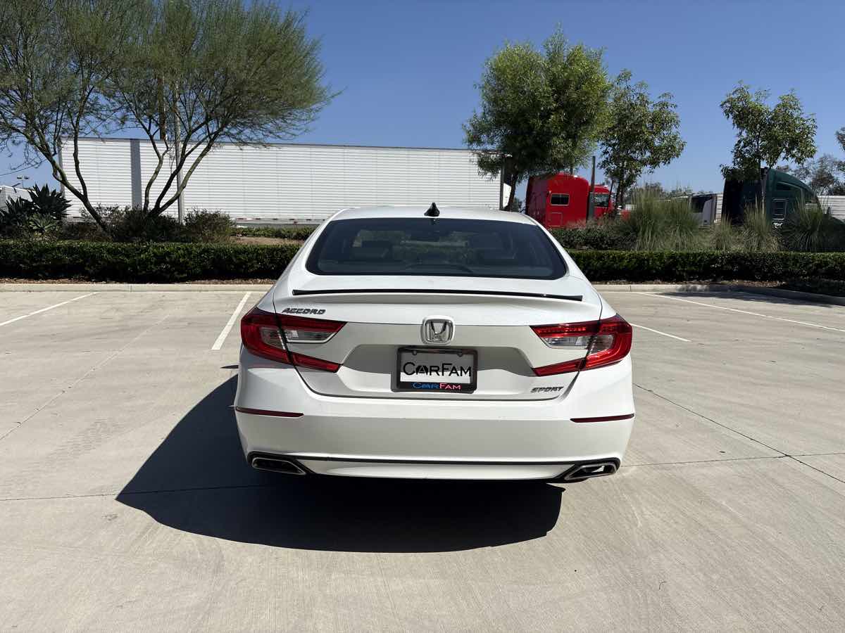 2021 Honda Accord Sport photo 4