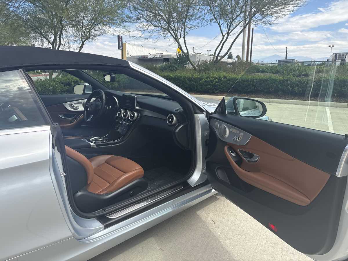 2017 Mercedes Benz C 300 Cabriolet photo 16