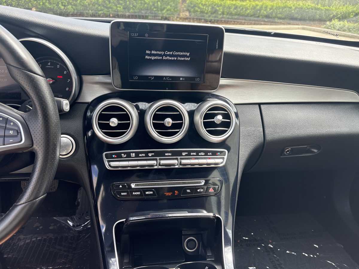 2017 Mercedes Benz C 300 Cabriolet photo 24