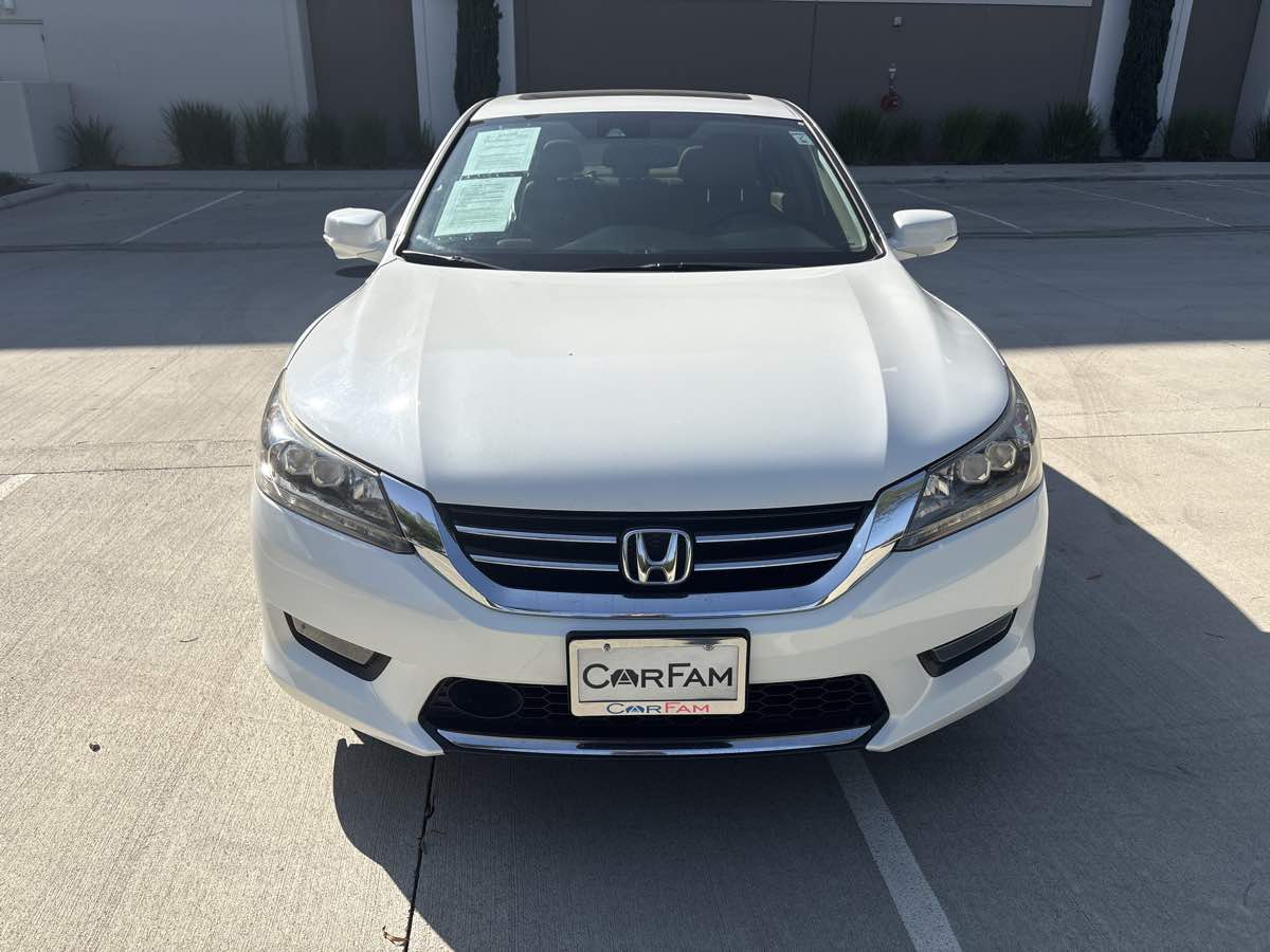 2014 Honda Accord Touring photo 8