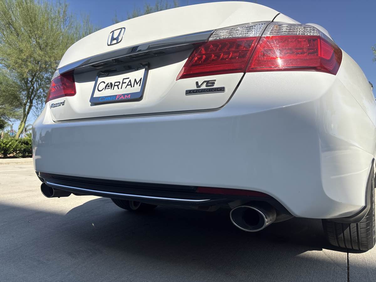 2014 Honda Accord Touring photo 10