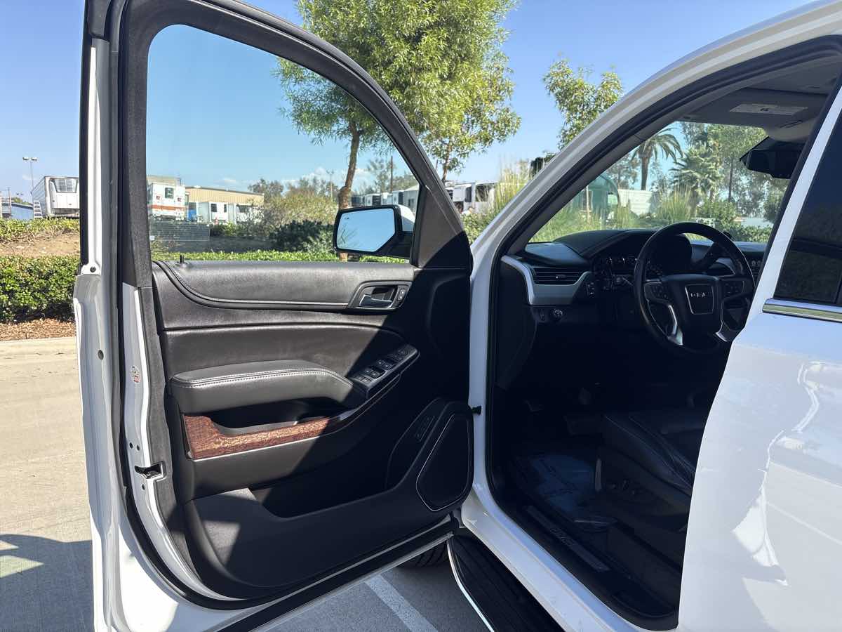 2020 Gmc Yukon XL SLT photo 14