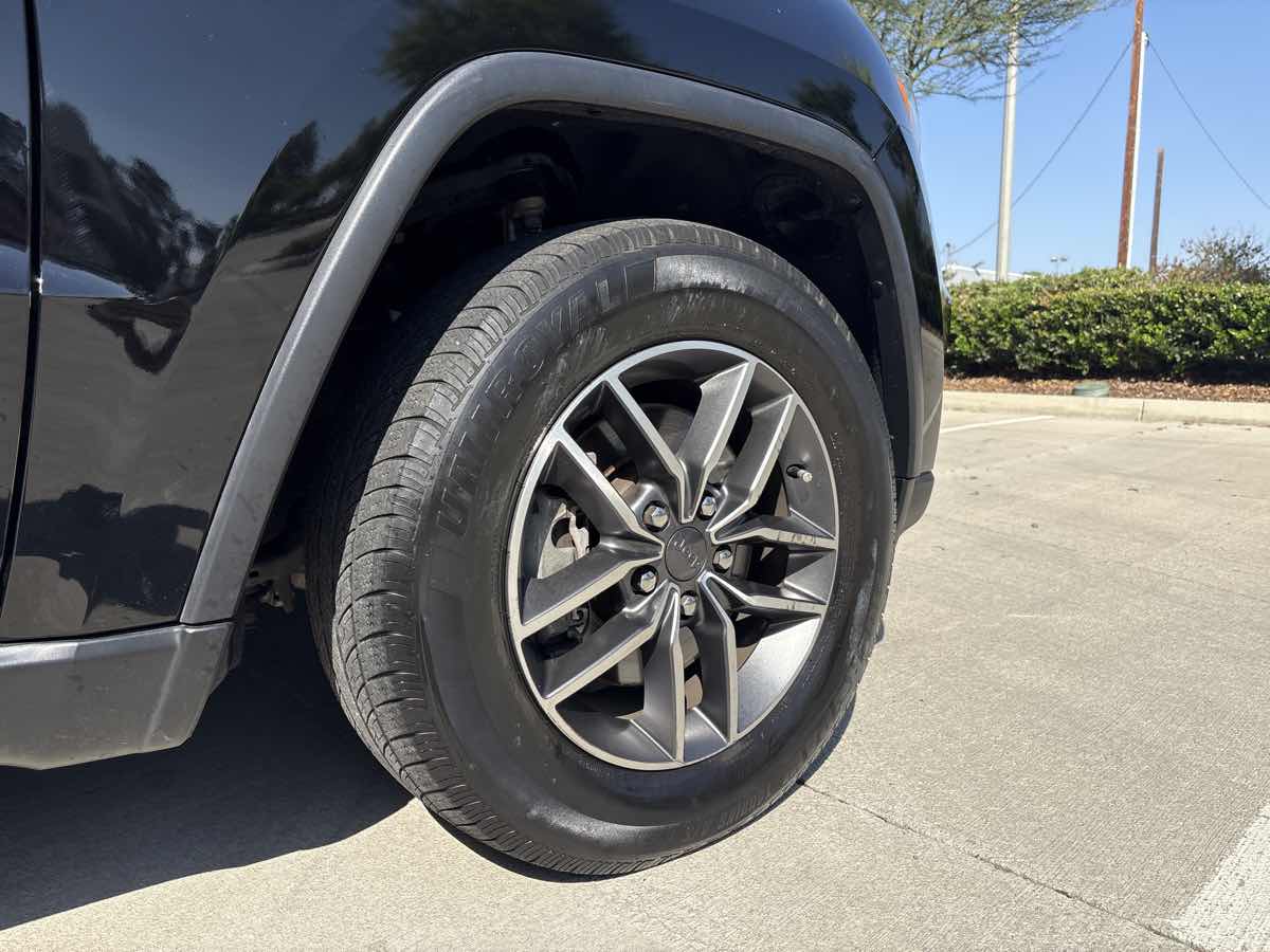 2021 Jeep Grand Cherokee Limited photo 10