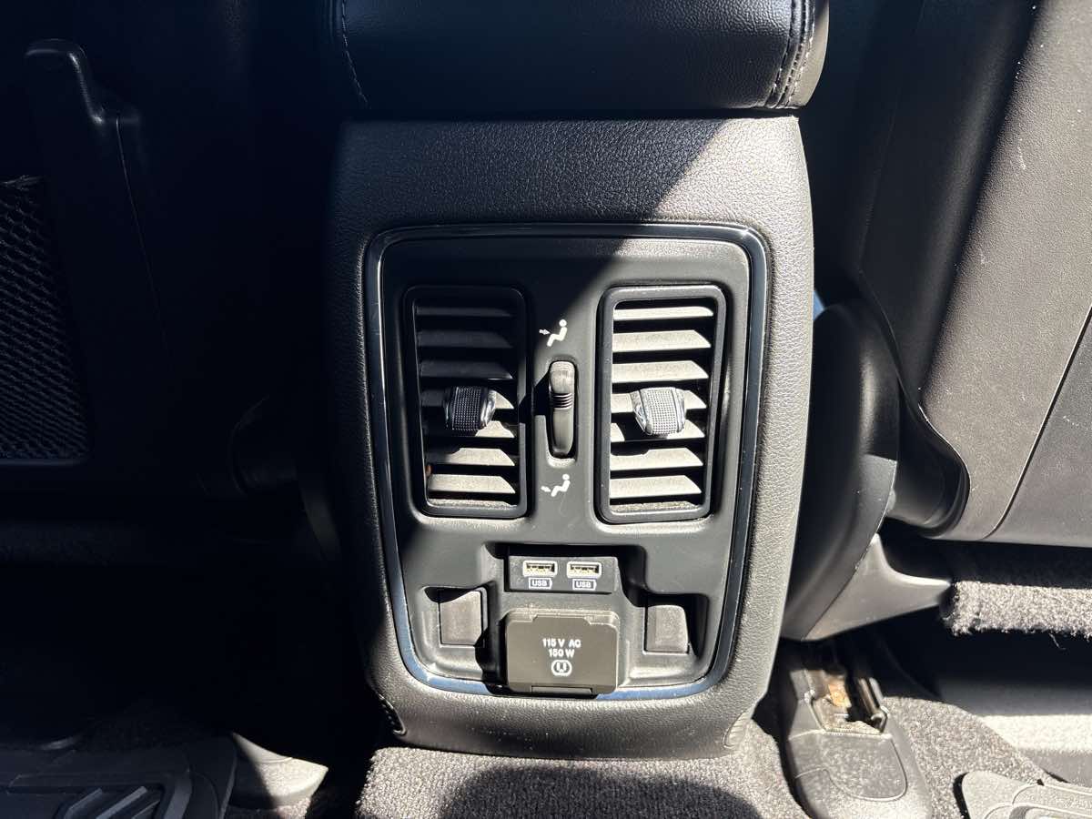 2021 Jeep Grand Cherokee Limited photo 16