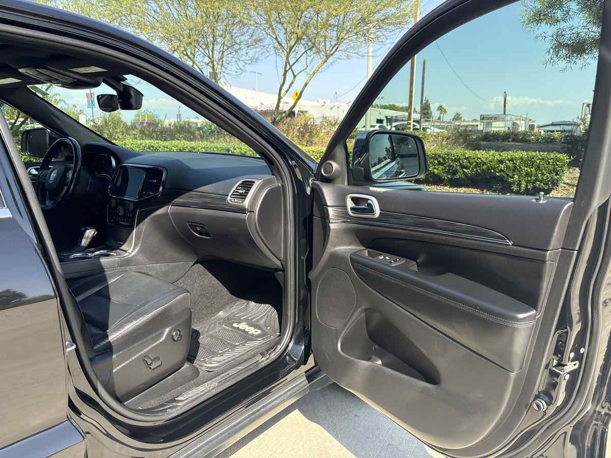 2021 Jeep Grand Cherokee Limited photo 17