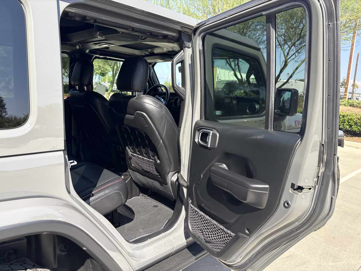 2020 Jeep Wrangler Unlimited Recon photo 12