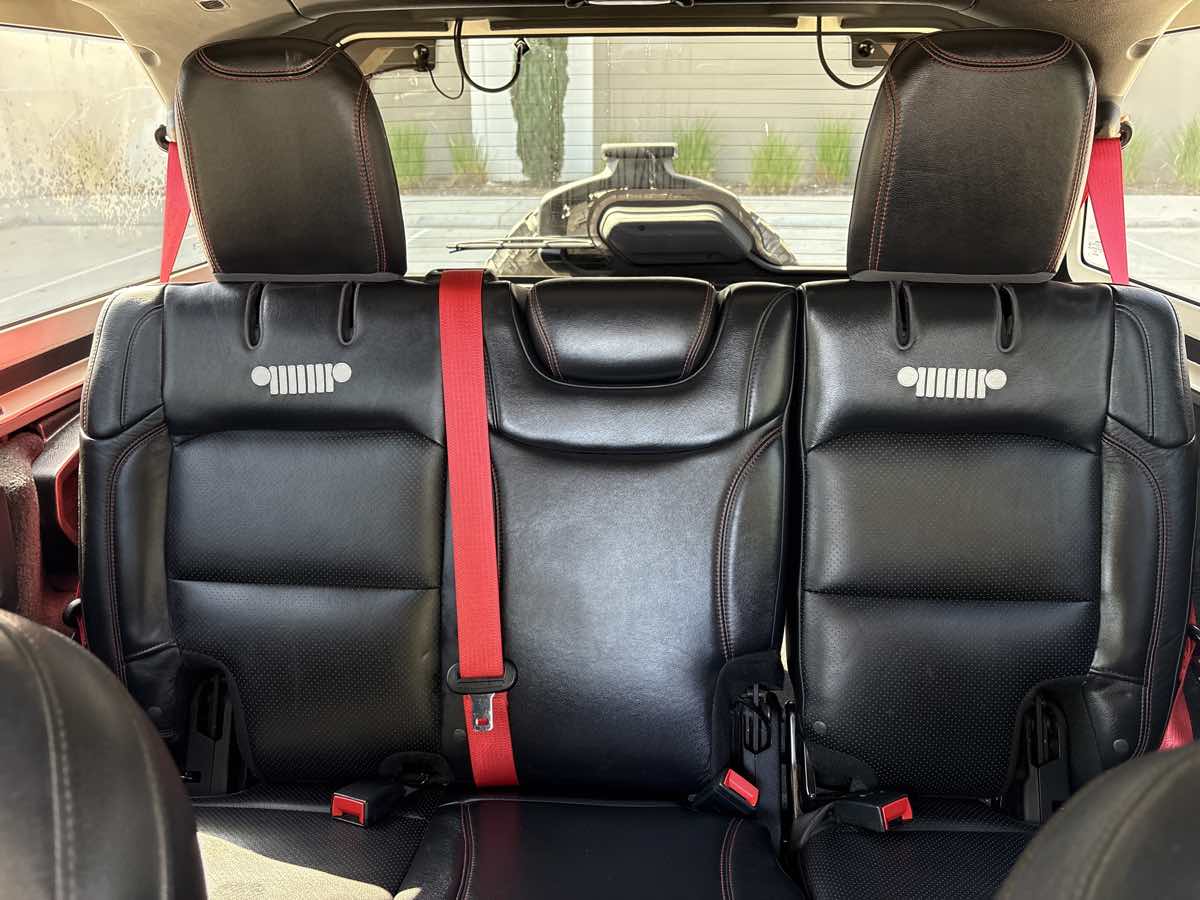 2020 Jeep Wrangler Unlimited Recon photo 21