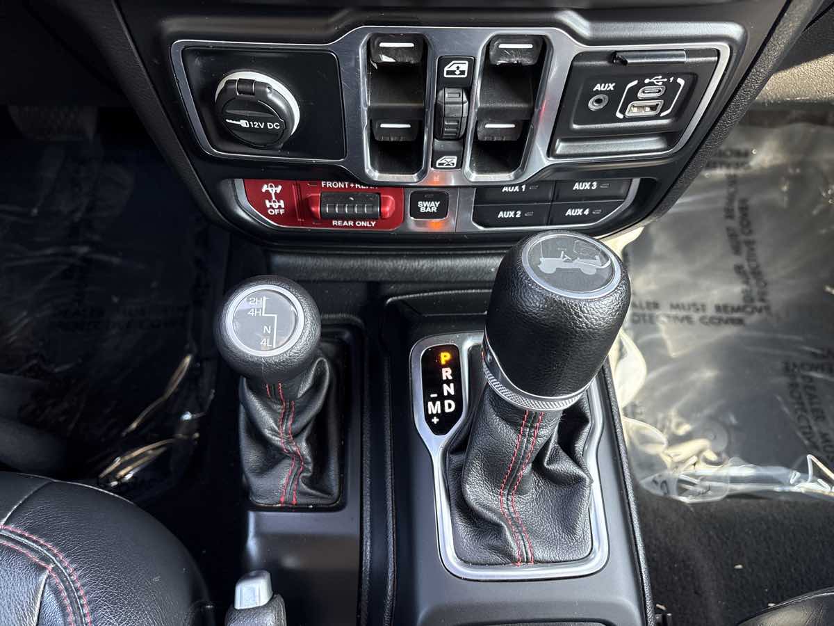 2020 Jeep Wrangler Unlimited Recon photo 23