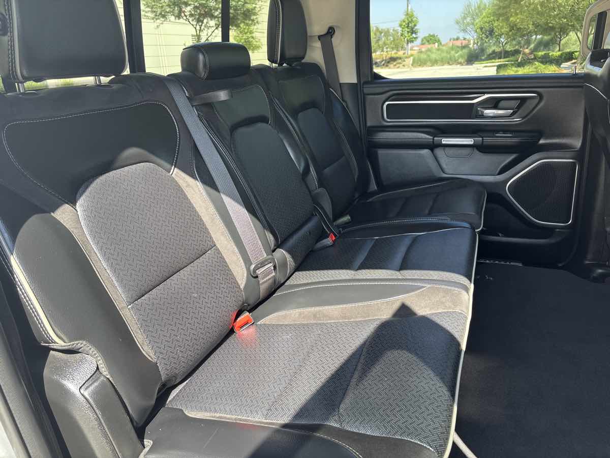 2022 Ram 1500 Laramie photo 15