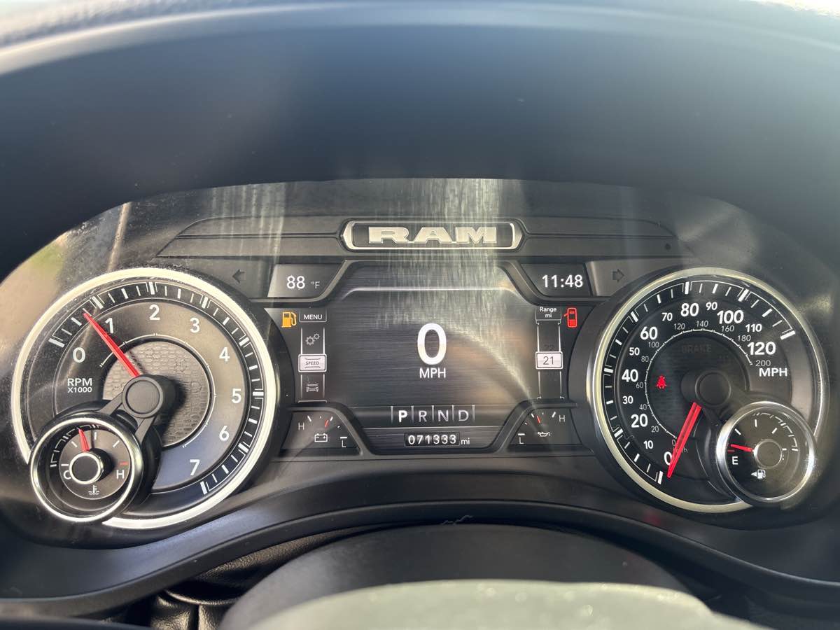 2022 Ram 1500 Laramie photo 22