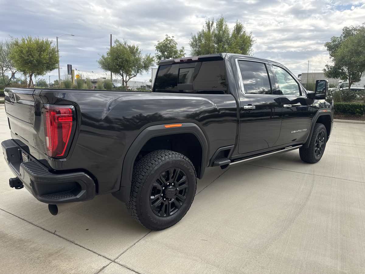 2022 Gmc Sierra HD Denali photo 4