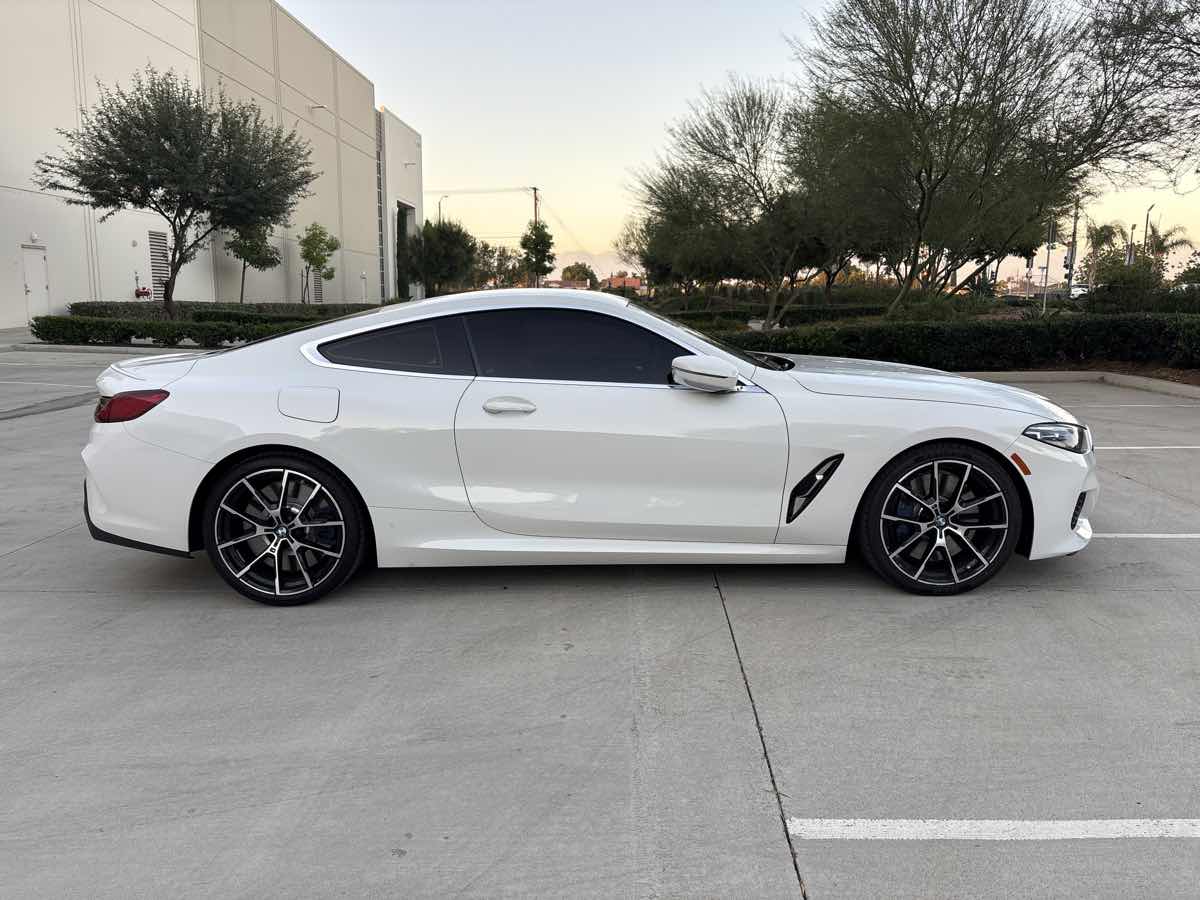 2019 Bmw 850i xDrive Coupe photo 2