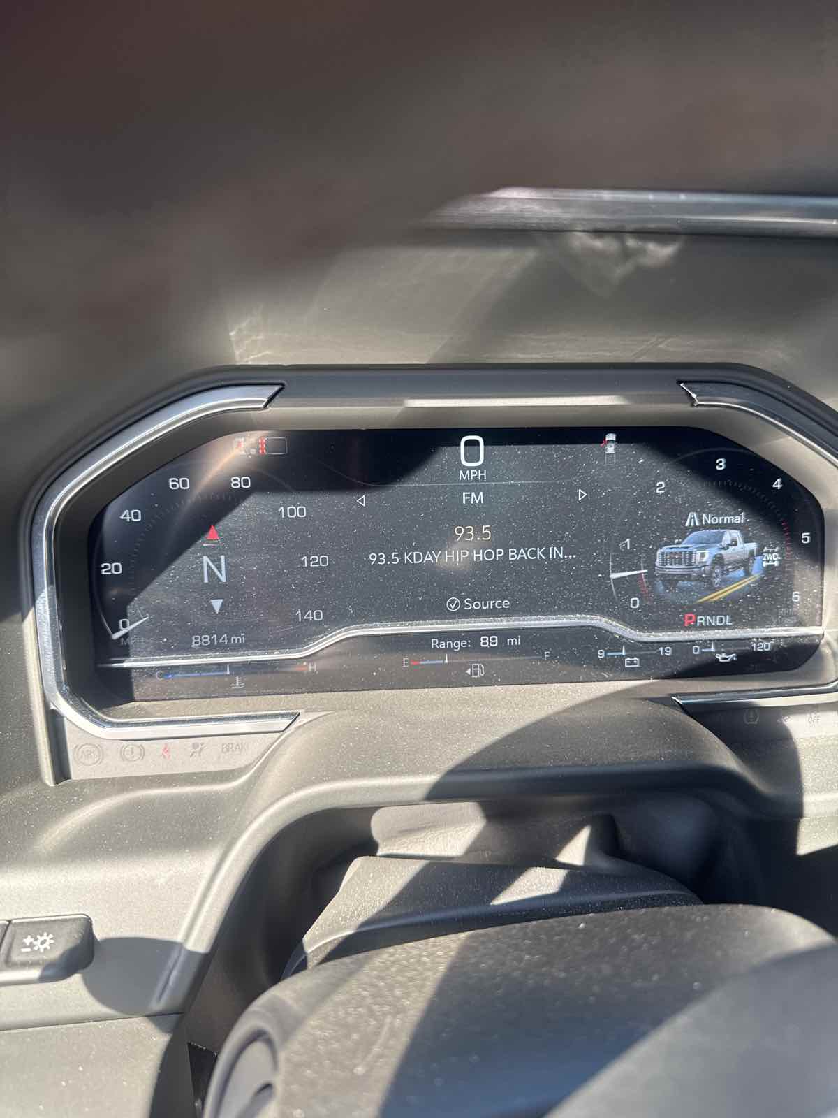 2024 Gmc Sierra HD Denali photo 3