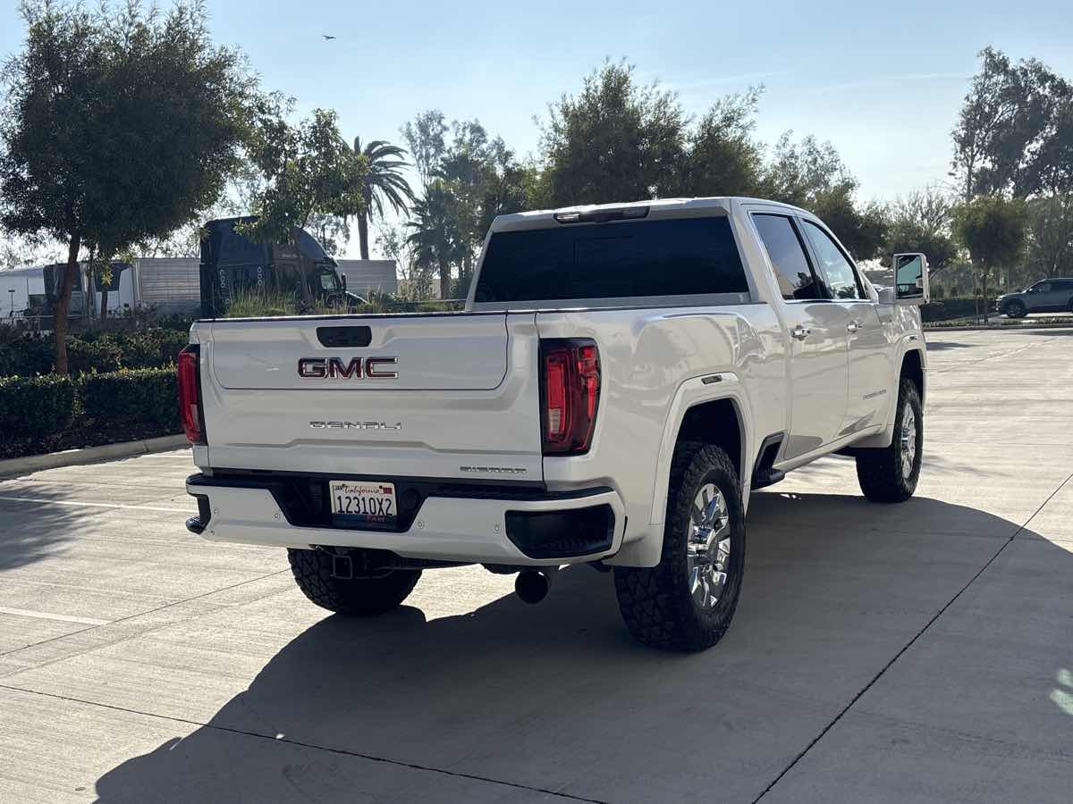 2020 Gmc Sierra Denali photo 3