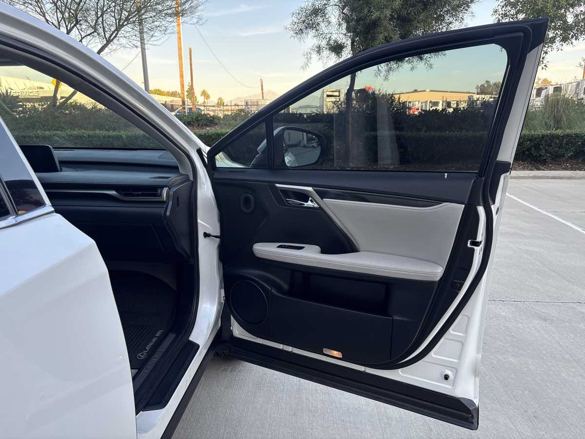 2017 Lexus RX 350 - Photo 17