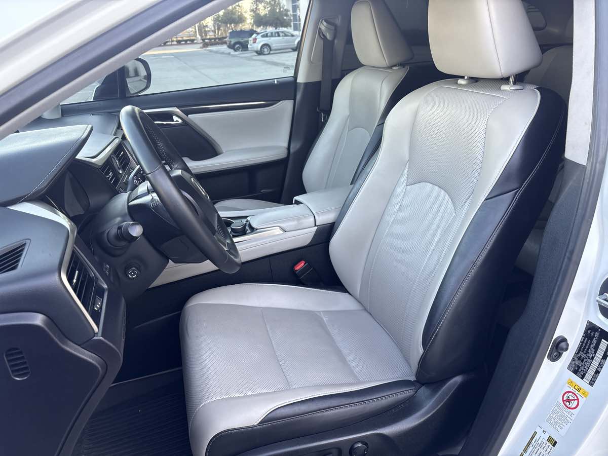2017 Lexus RX 350 - Photo 21