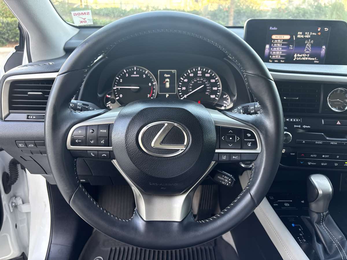2017 Lexus RX 350 - Photo 23