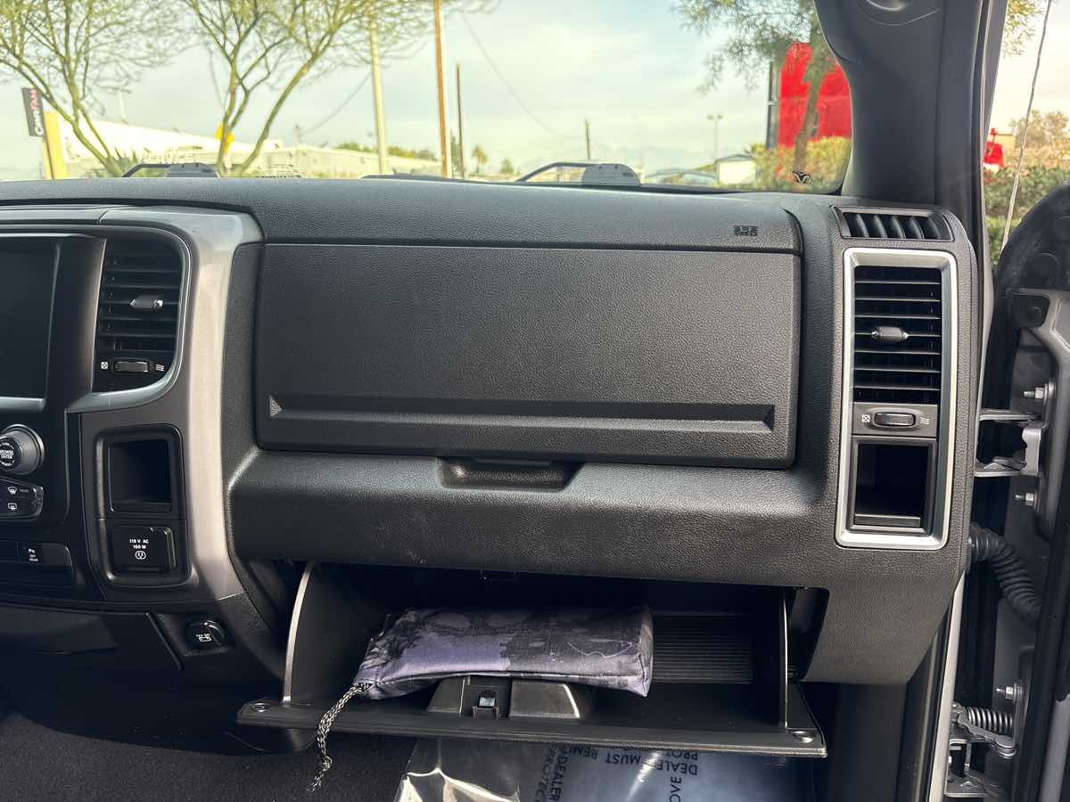 2023 RAM Ram 1500 Classic Warlock - Photo 17