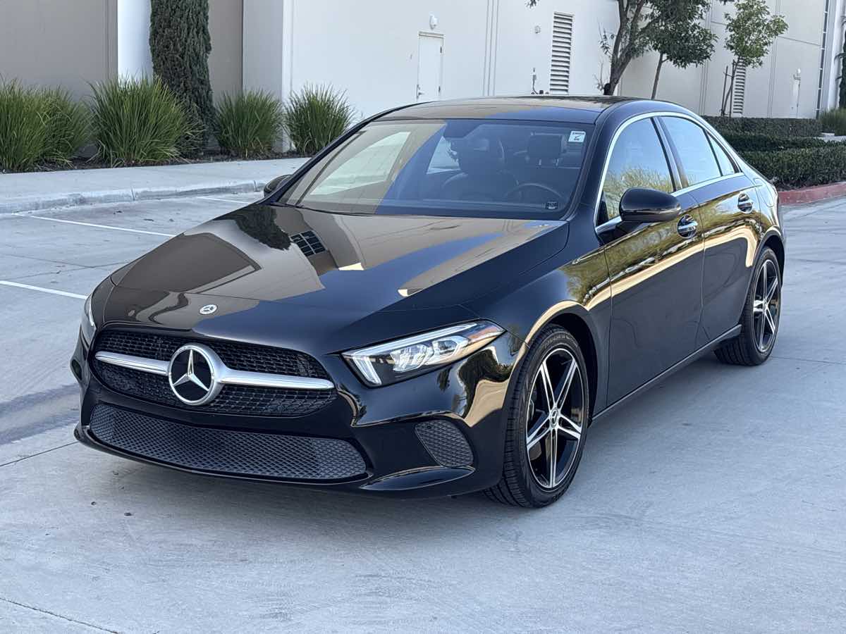 2022 Mercedes-Benz A-Class A220 - Photo 7
