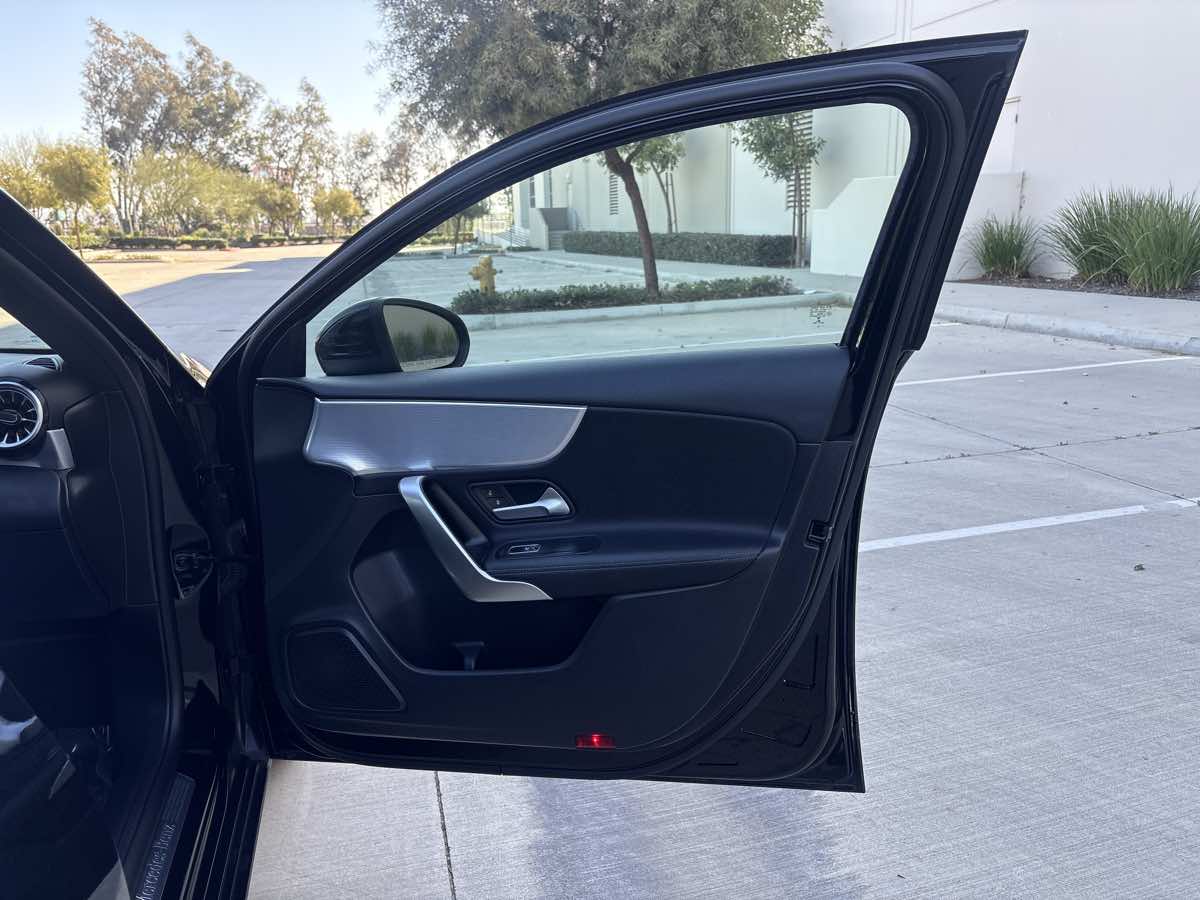 2022 Mercedes-Benz A-Class A220 - Photo 16
