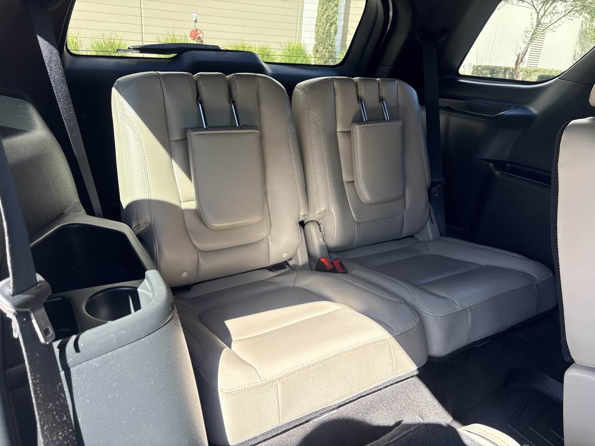 2018 Ford Explorer XLT - Photo 17