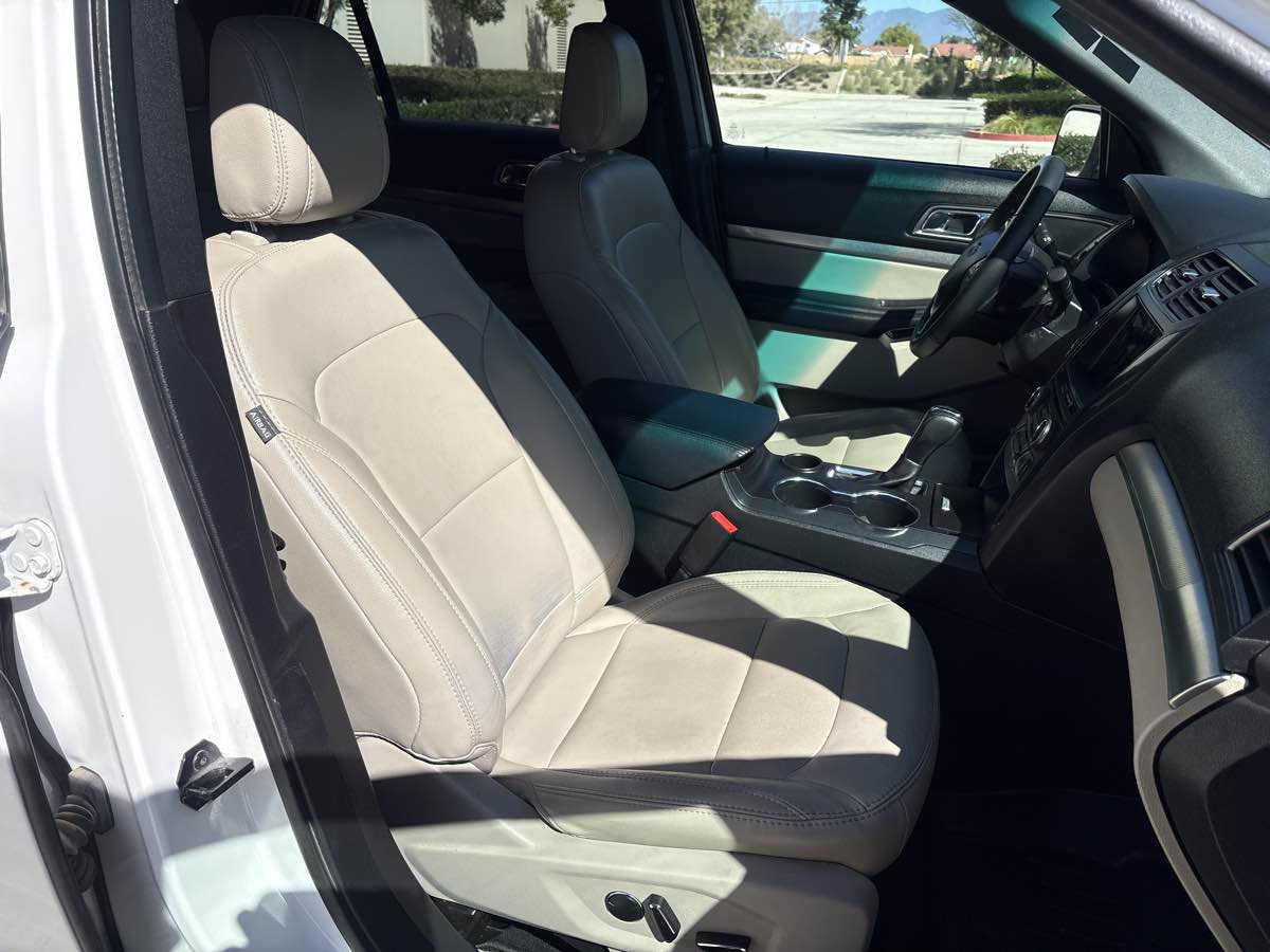 2018 Ford Explorer XLT - Photo 19