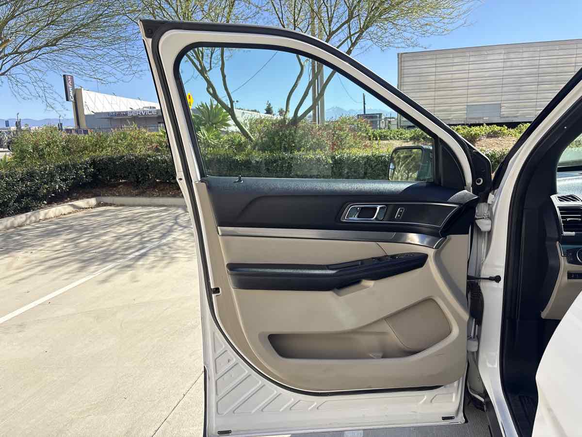 2018 Ford Explorer XLT - Photo 22