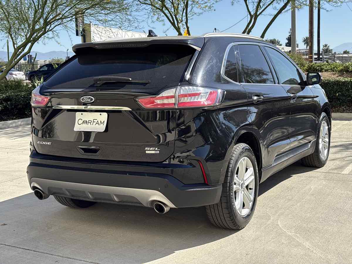 2020 Ford Edge SEL - Photo 3