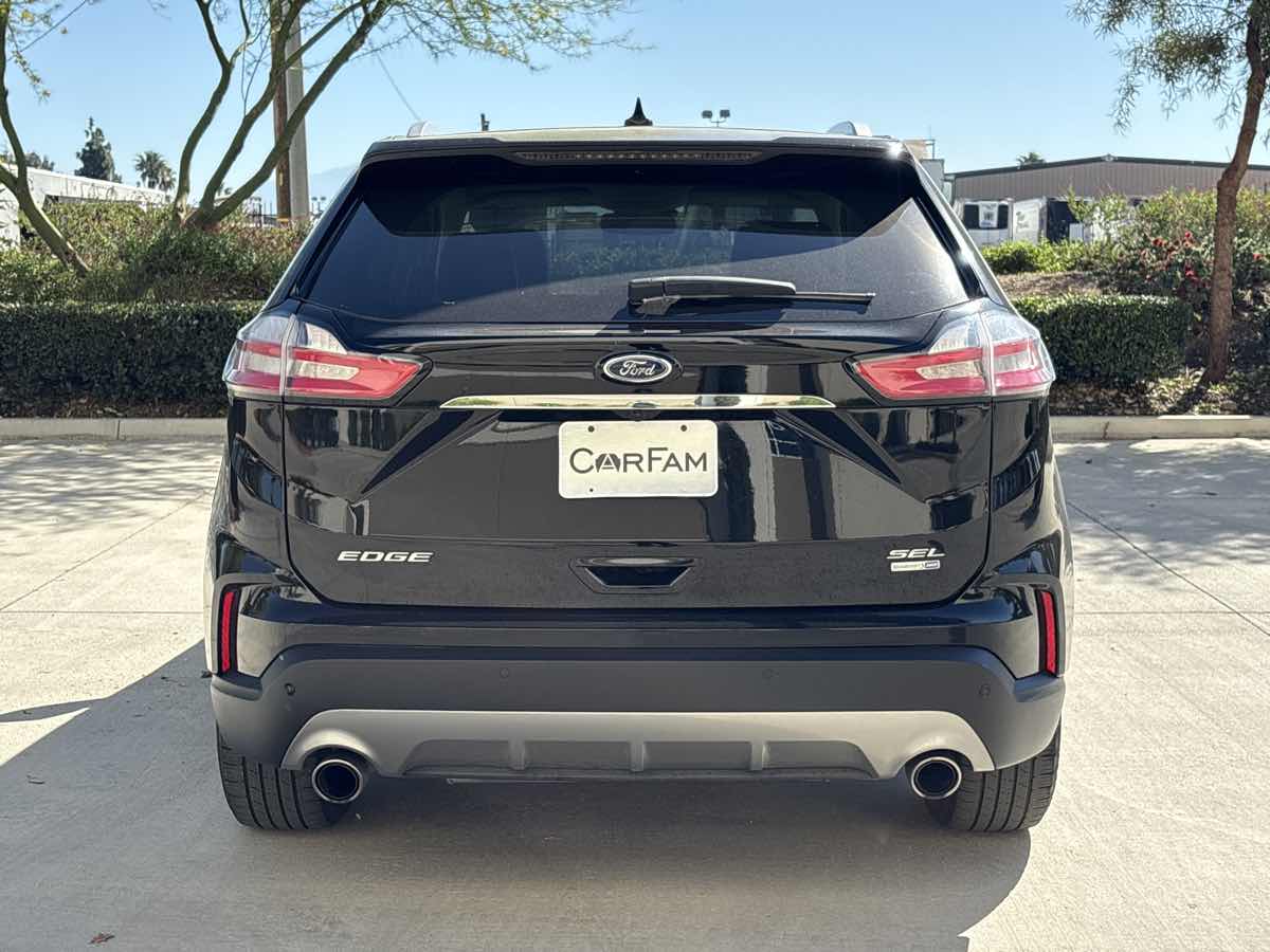2020 Ford Edge SEL - Photo 4