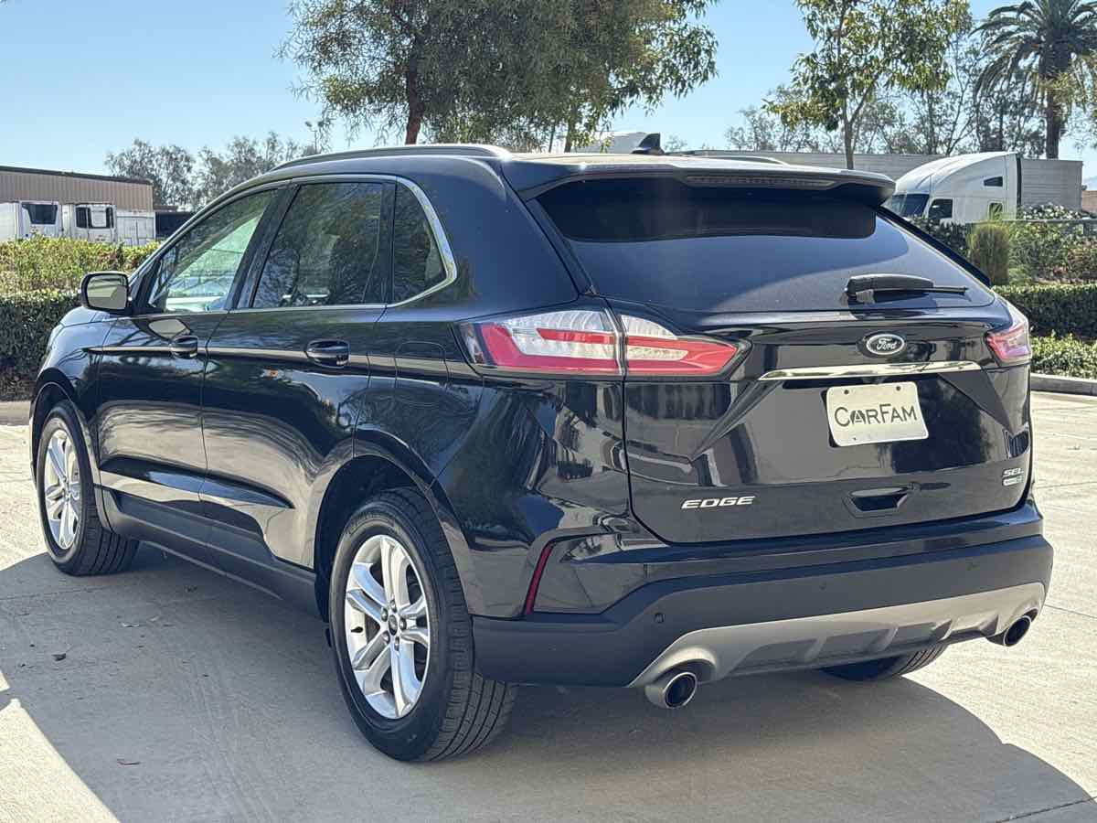2020 Ford Edge SEL - Photo 5