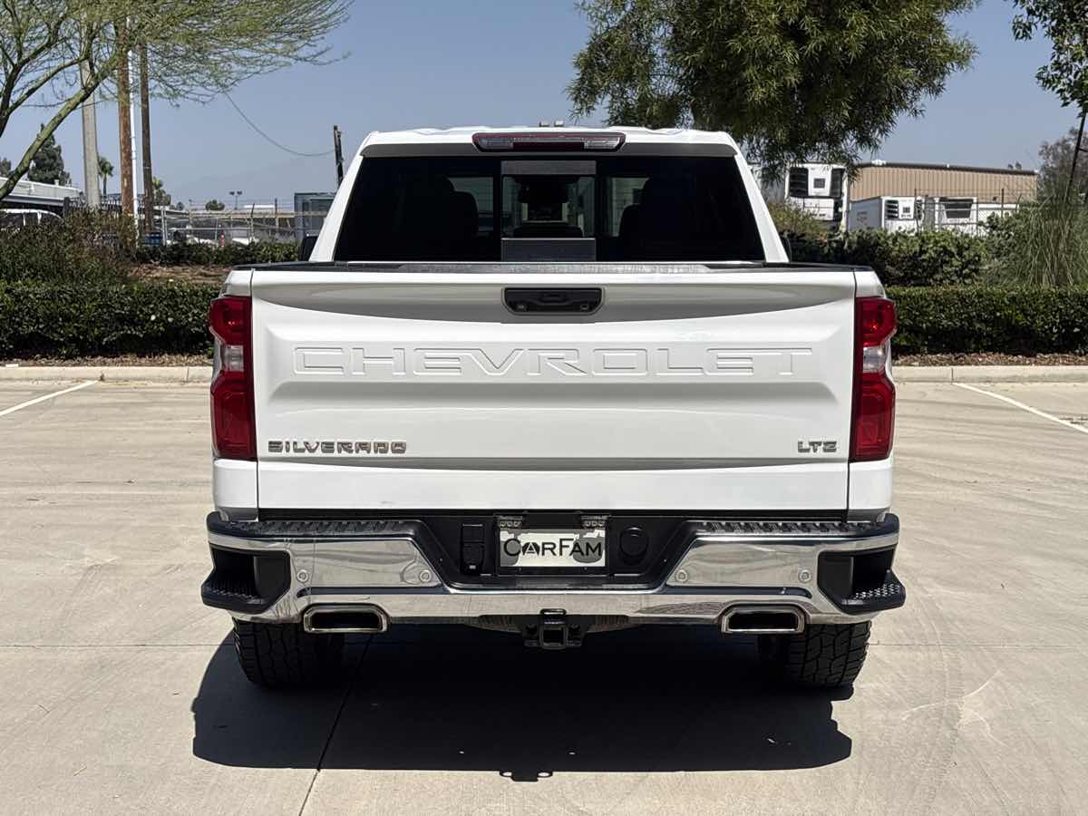 2023 Chevrolet Silverado 1500 LTZ - Photo 4