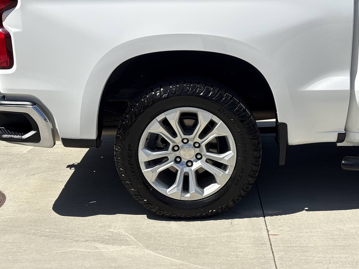 2023 Chevrolet Silverado 1500 LTZ - Photo 9
