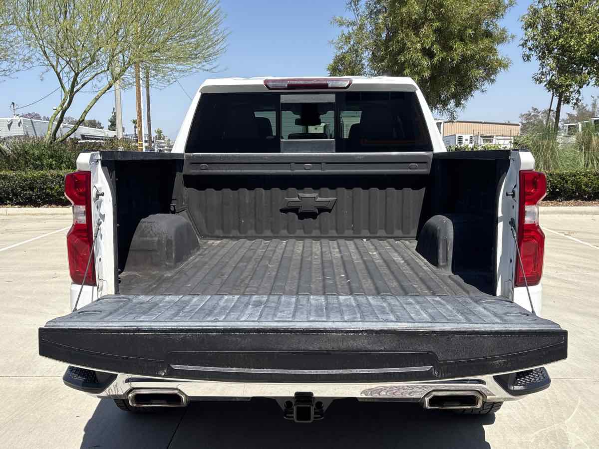2023 Chevrolet Silverado 1500 LTZ - Photo 10