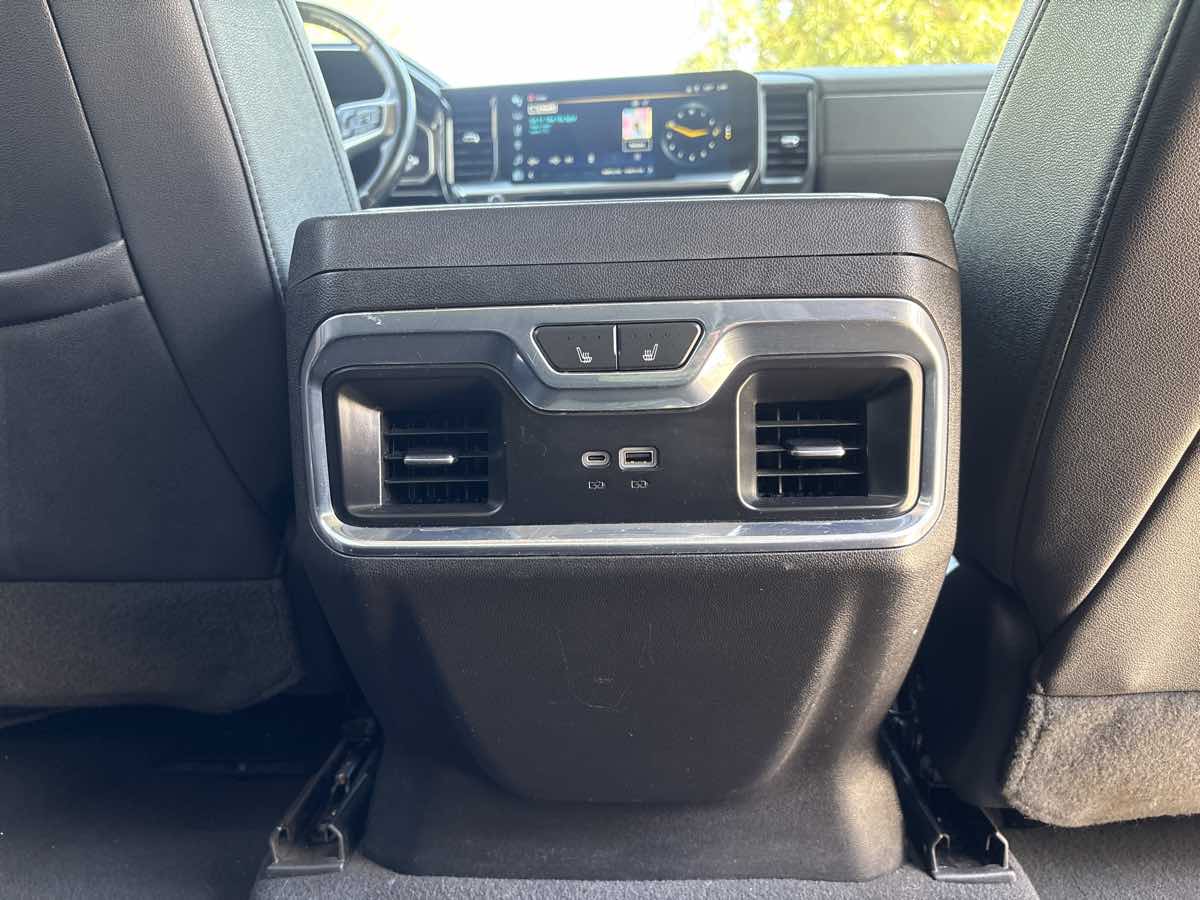 2023 Chevrolet Silverado 1500 LTZ - Photo 15