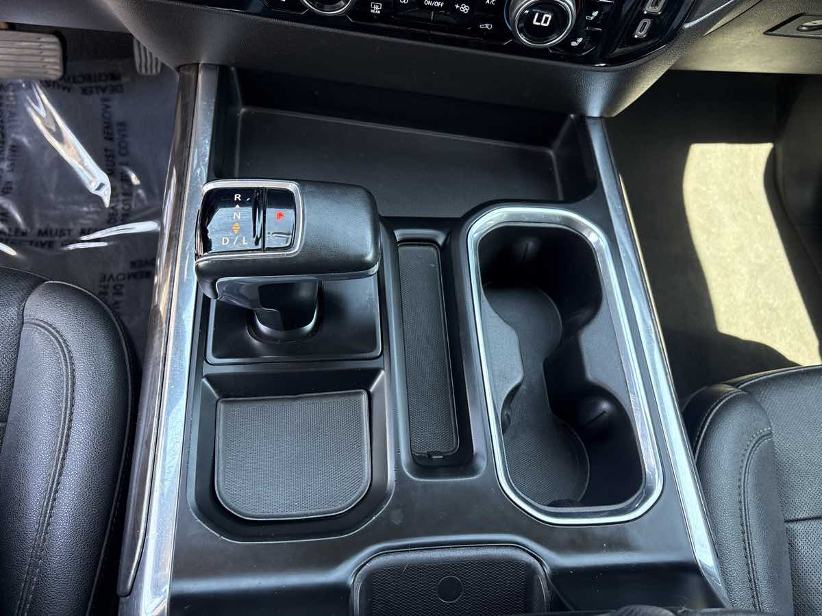 2023 Chevrolet Silverado 1500 LTZ - Photo 25