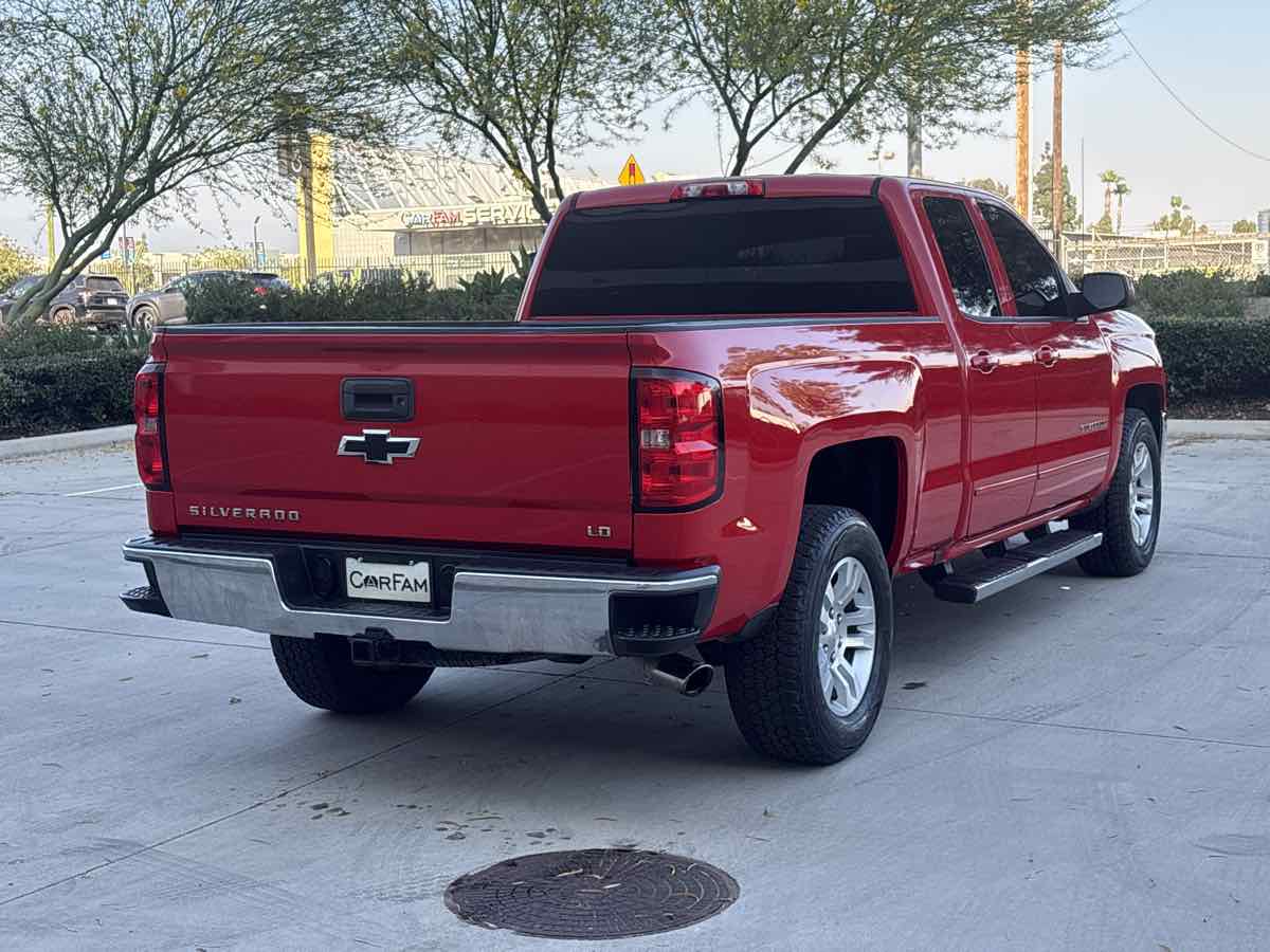 2019 Chevrolet Silverado 1500 LD LT - Photo 3