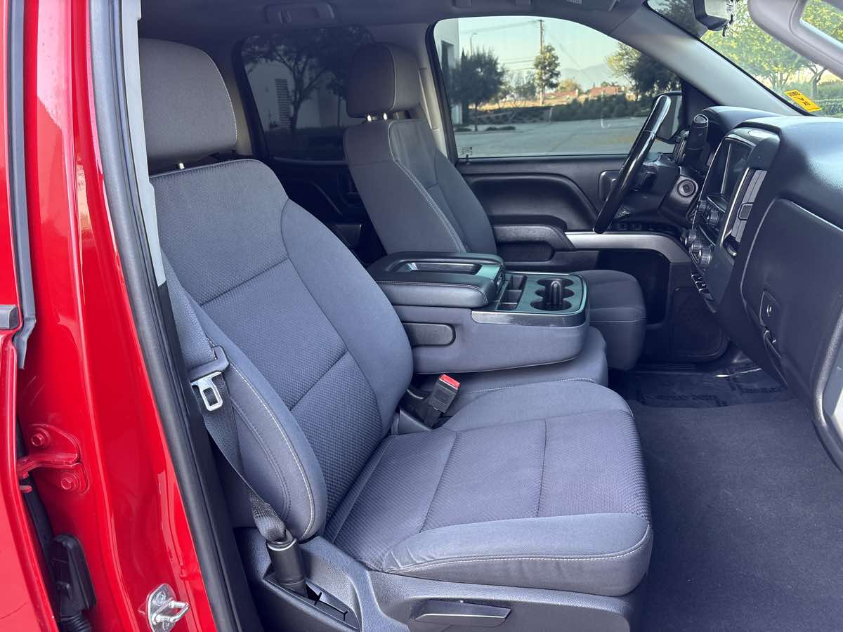 2019 Chevrolet Silverado 1500 LD LT - Photo 18