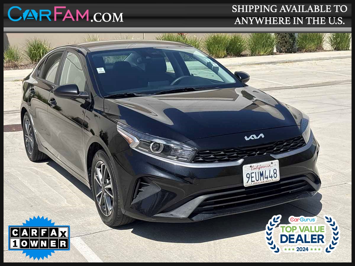 2023 Kia Forte LXS AT's photo