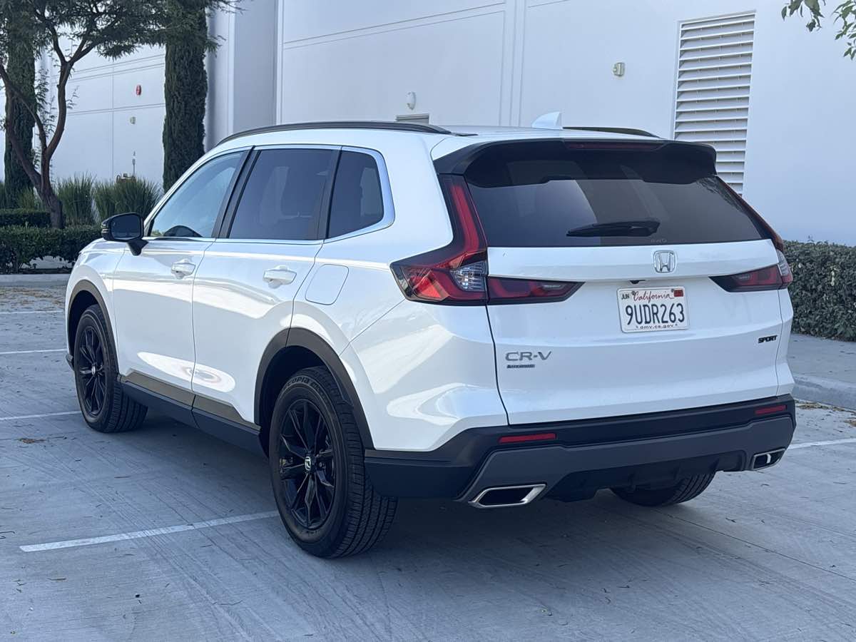 2025 Honda CR-V Sport - Photo 5