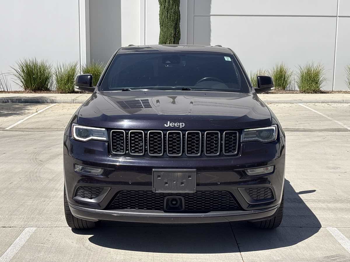 Photo 8 of this Jeep Grand Cherokee