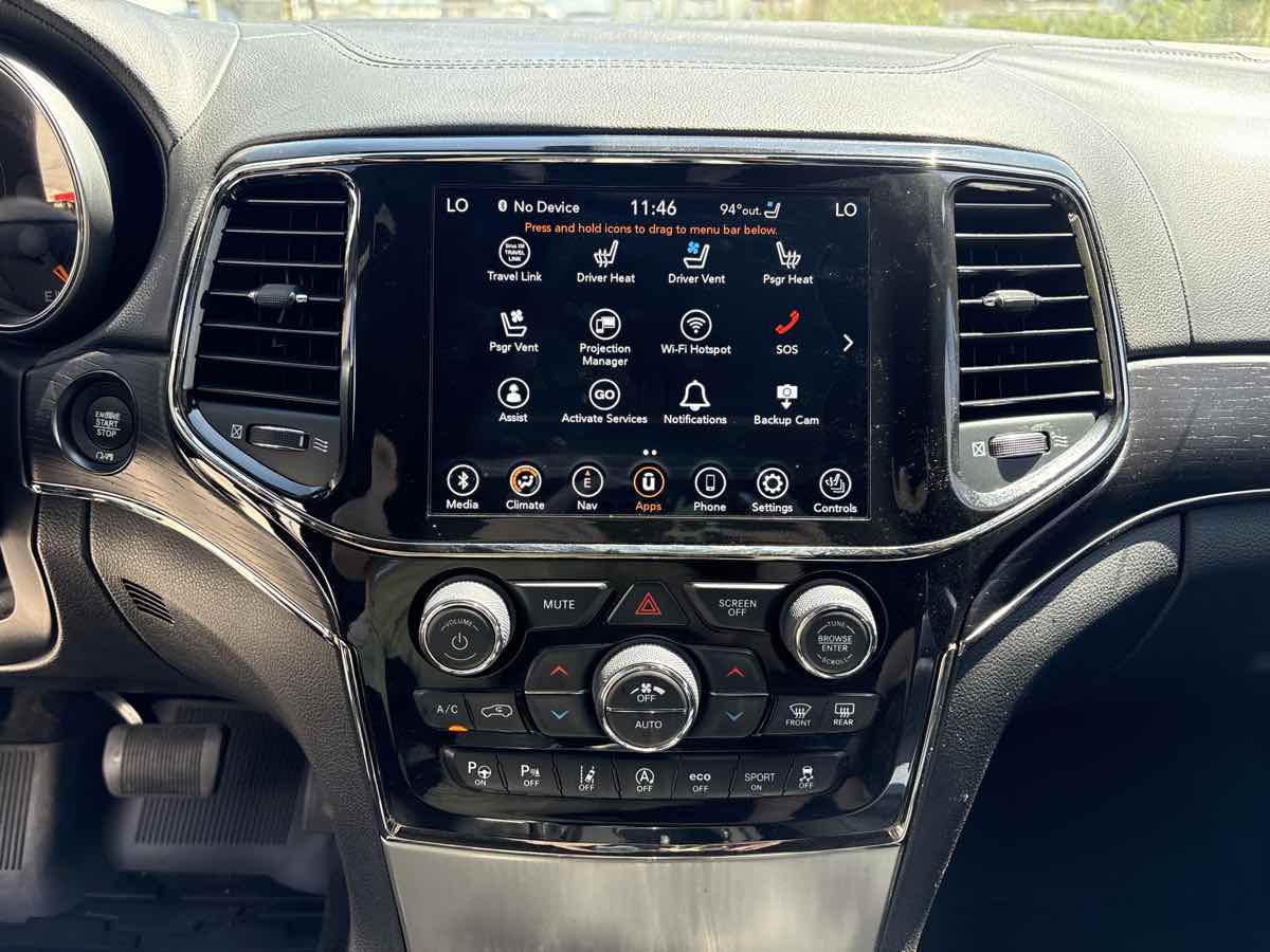 Photo 25 of this Jeep Grand Cherokee