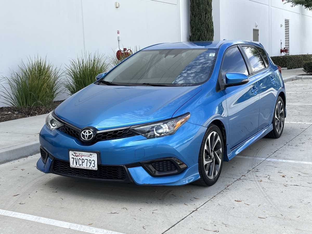 Photo 7 of this Toyota Corolla iM