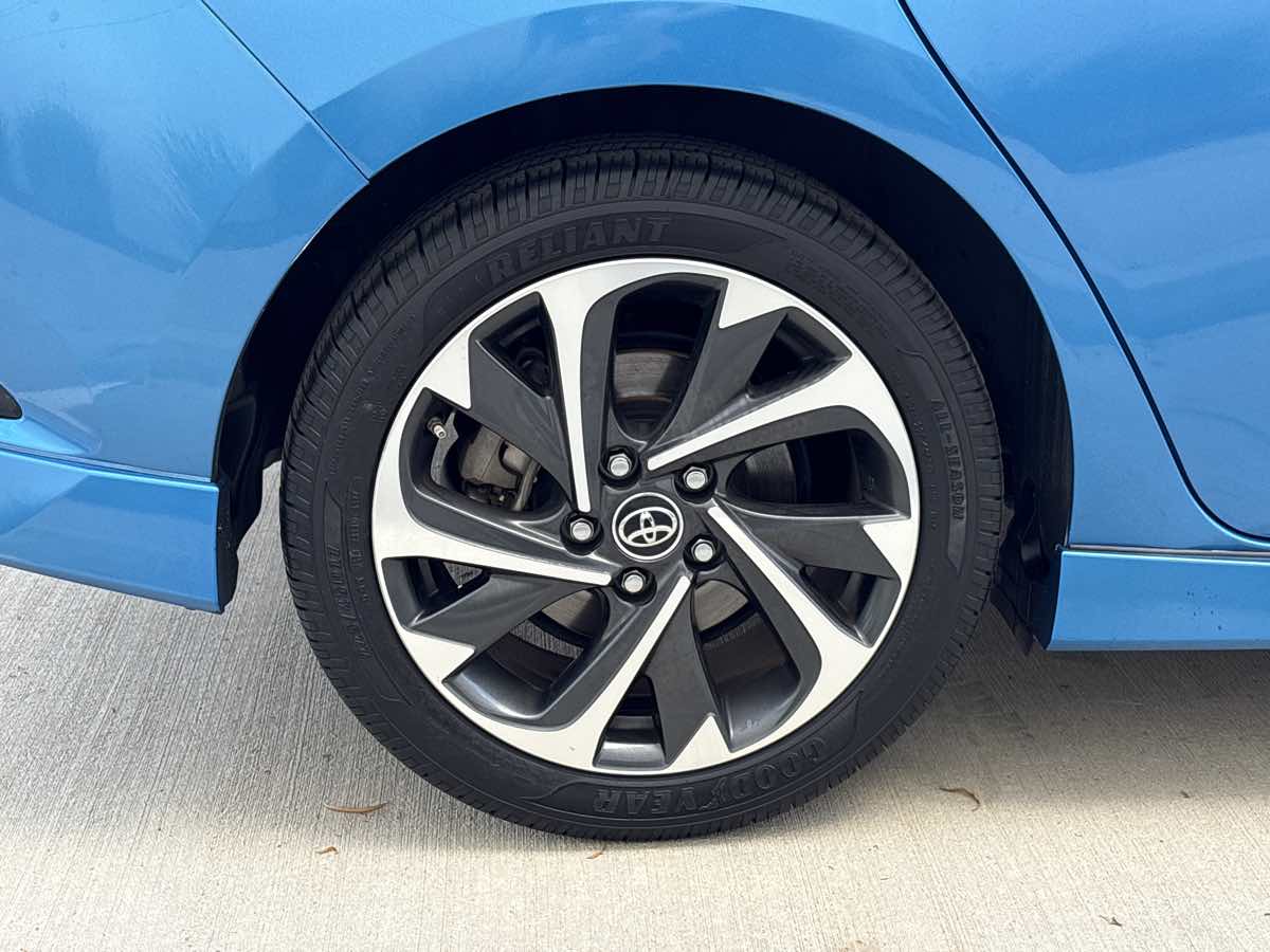 Photo 9 of this Toyota Corolla iM