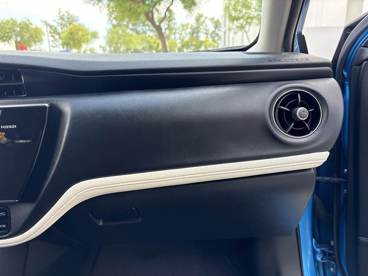 Photo 17 of this Toyota Corolla iM